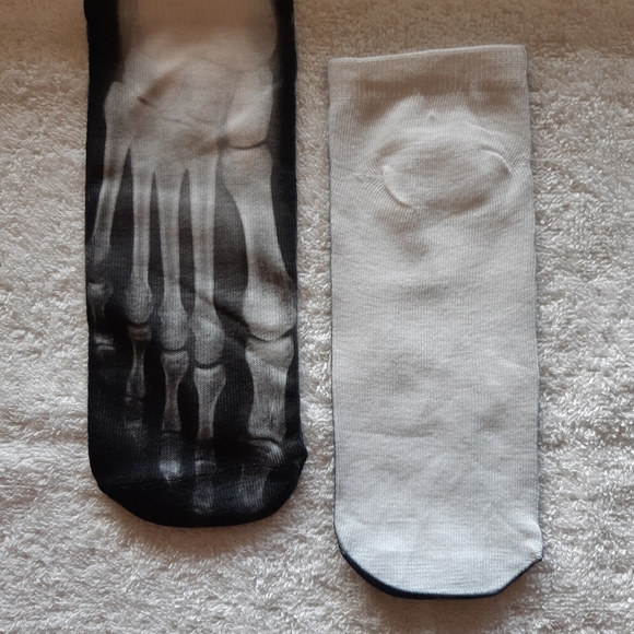 Bony Sockettes - Picture 2 of 2